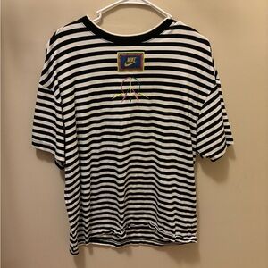 Nike tshirt